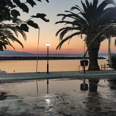 Popi 's 斯卡拉索提罗斯