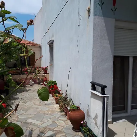 Popi 's * 斯卡拉索提罗斯