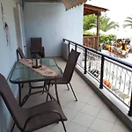 Popi 's * 스칼라소티로스